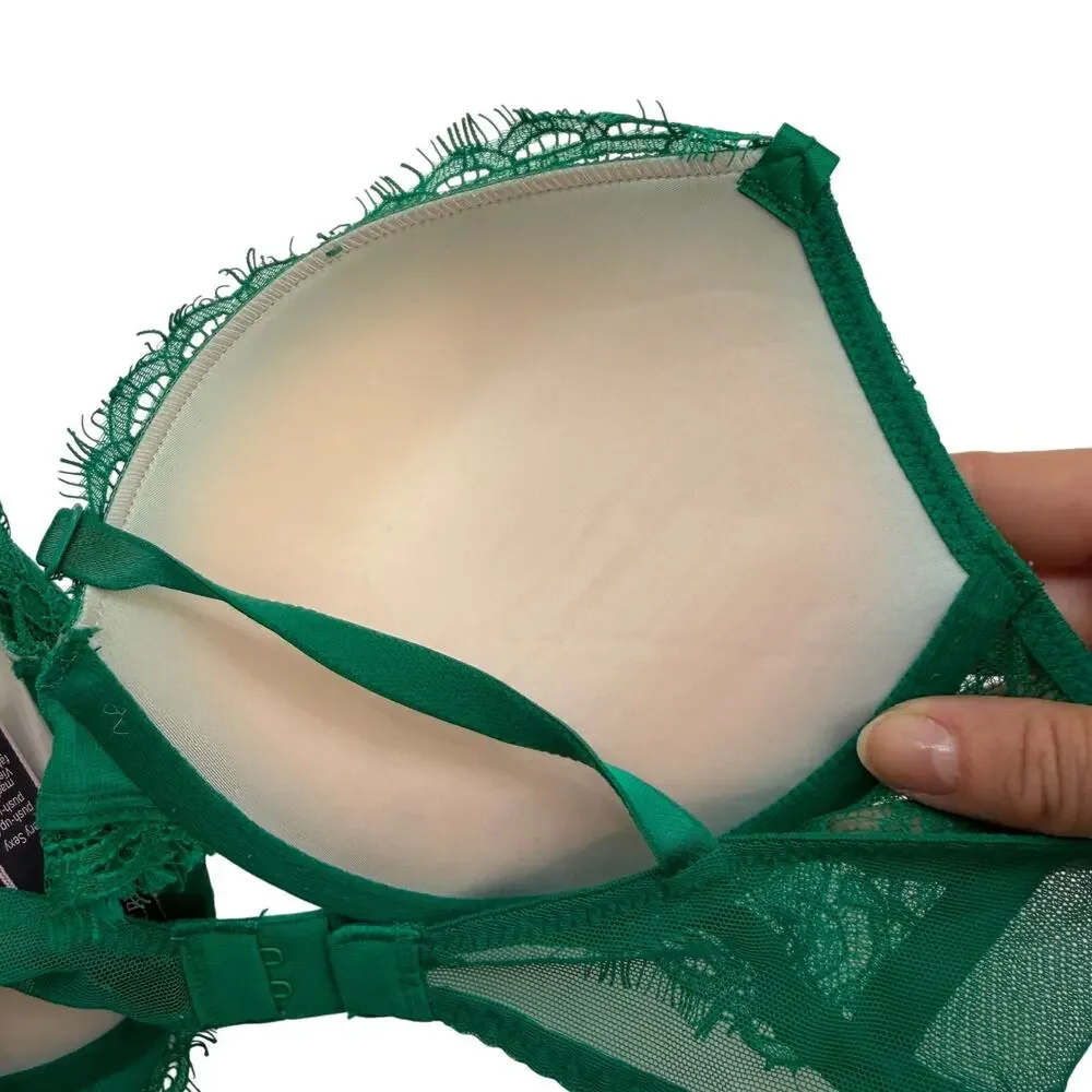 Victoria's Secret Green Rhinestone Very Sexy Push Up Bra 34C
